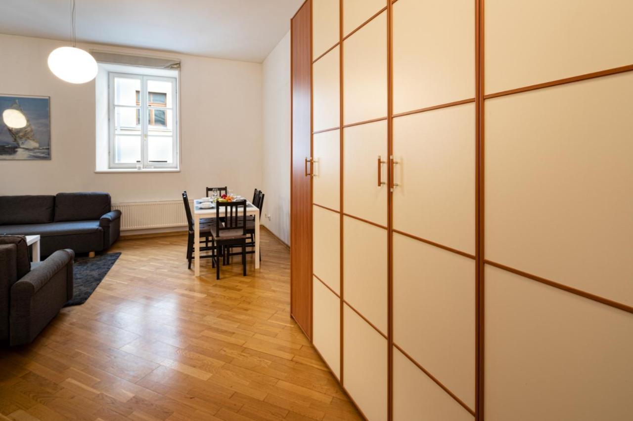 Old Riga Two Floor Palasta Loft Apartment With River View Kültér fotó