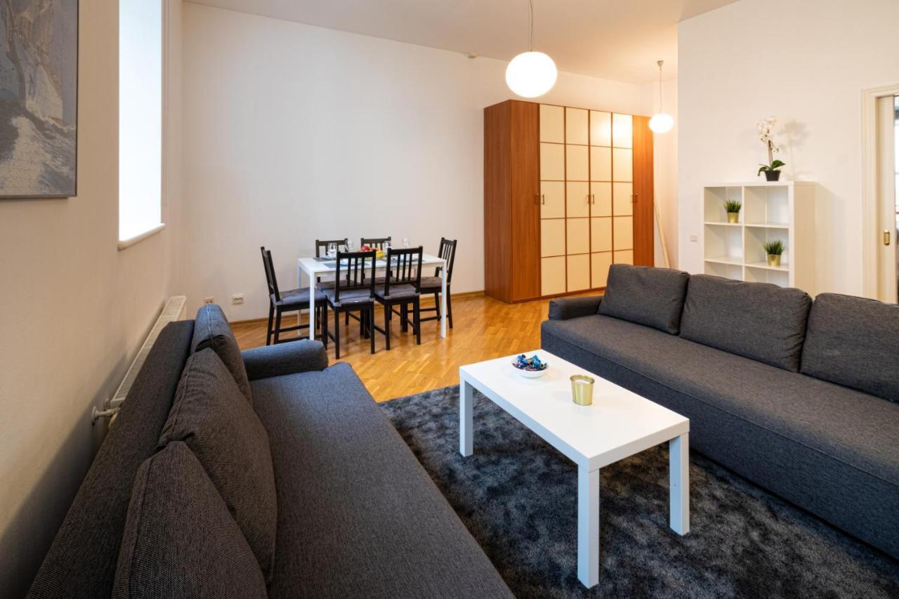 Old Riga Two Floor Palasta Loft Apartment With River View Kültér fotó