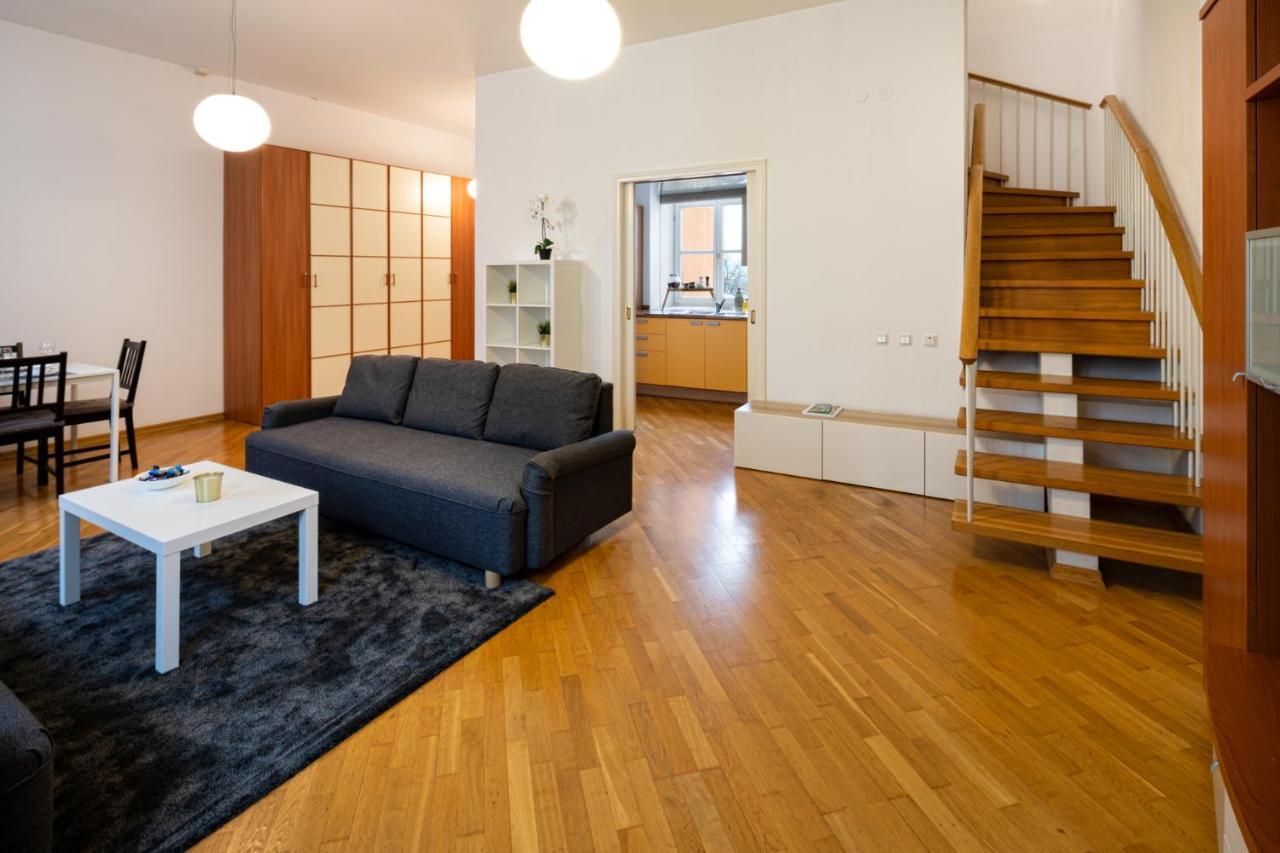 Old Riga Two Floor Palasta Loft Apartment With River View Kültér fotó